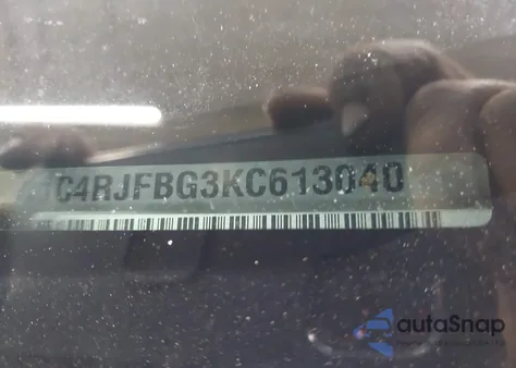 2019 Jeep Grand Cherokee Limited 4X4 from USA, damaged, VIN 1C4RJFBG3KC613040